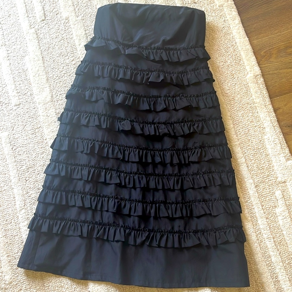 Gap Silk and Cotton Little Black Strapless Ruffle Party Dress Size 2 - Picture 9 of 15